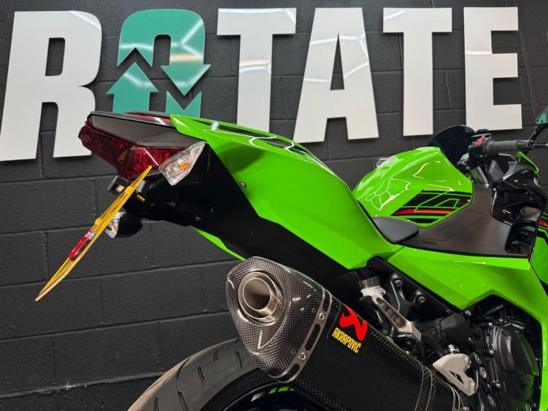 KAWASAKI Ninja 400