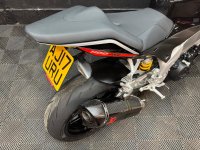 APRILIA Tuono 1100 V4