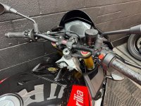 APRILIA Tuono 1100 V4