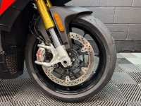 APRILIA Tuono 1100 V4