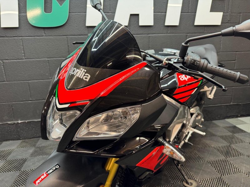 APRILIA Tuono 1100 V4