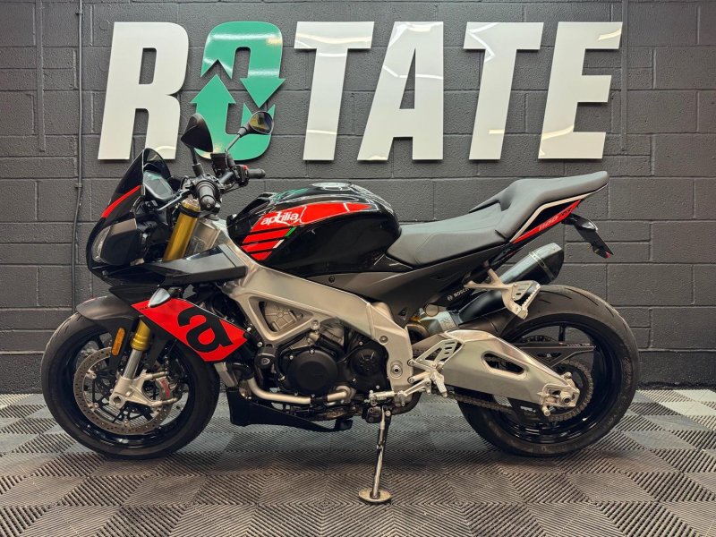 APRILIA Tuono 1100 V4
