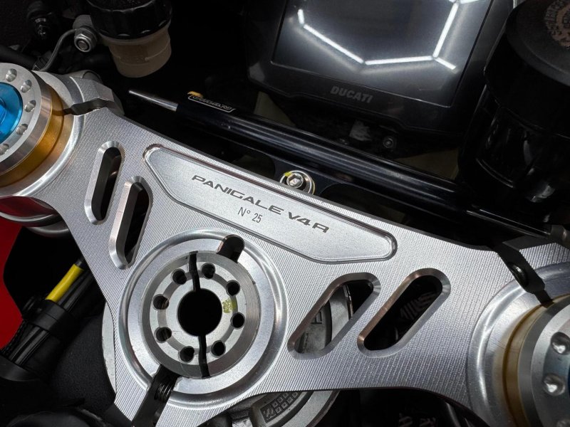 DUCATI PANIGALE V4R