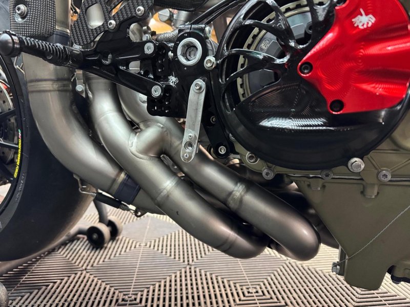DUCATI PANIGALE V4R