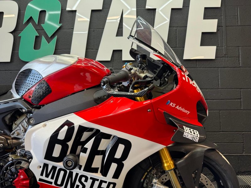DUCATI PANIGALE V4R