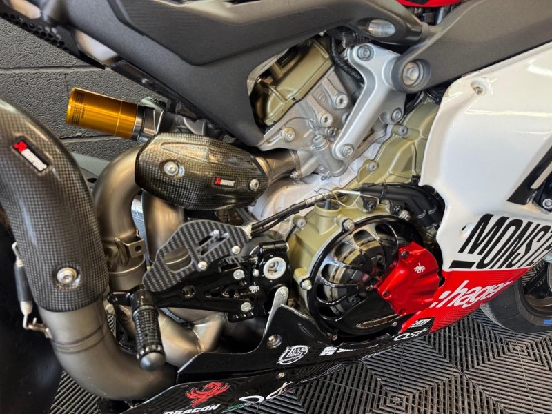 DUCATI PANIGALE V4R