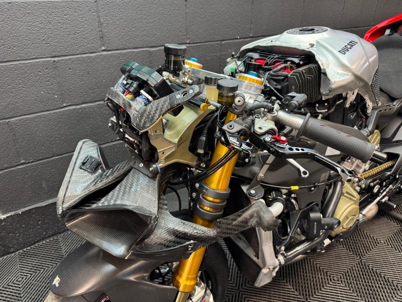 DUCATI PANIGALE V4R