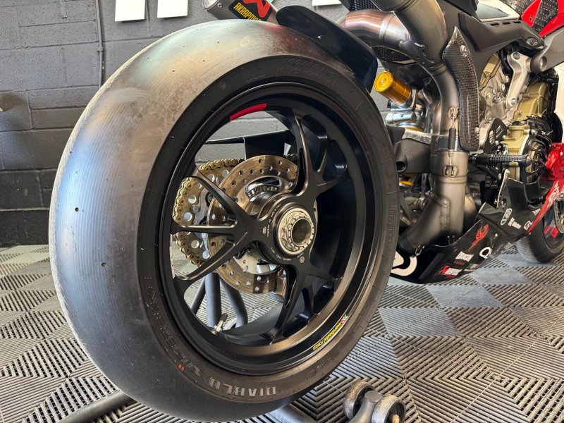 DUCATI PANIGALE V4R