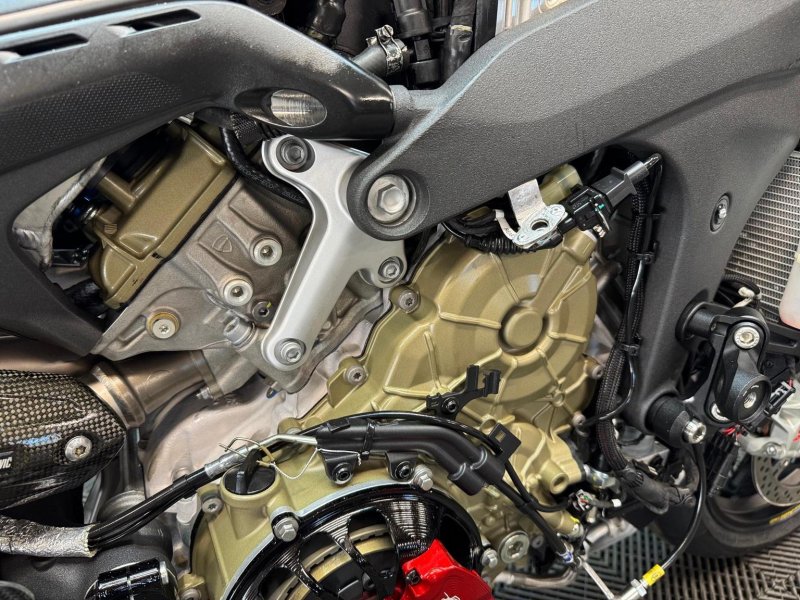 DUCATI PANIGALE V4R