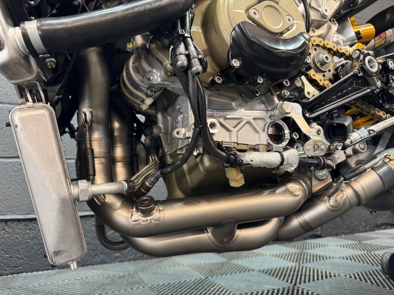 DUCATI PANIGALE V4R