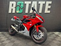 TRIUMPH DAYTONA 675