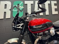 TRIUMPH SPEED TWIN