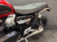TRIUMPH SPEED TWIN