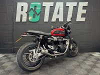 TRIUMPH SPEED TWIN
