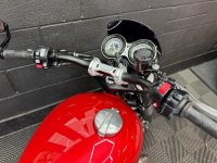 TRIUMPH SPEED TWIN
