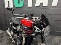 TRIUMPH SPEED TWIN