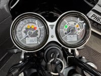 TRIUMPH SPEED TWIN