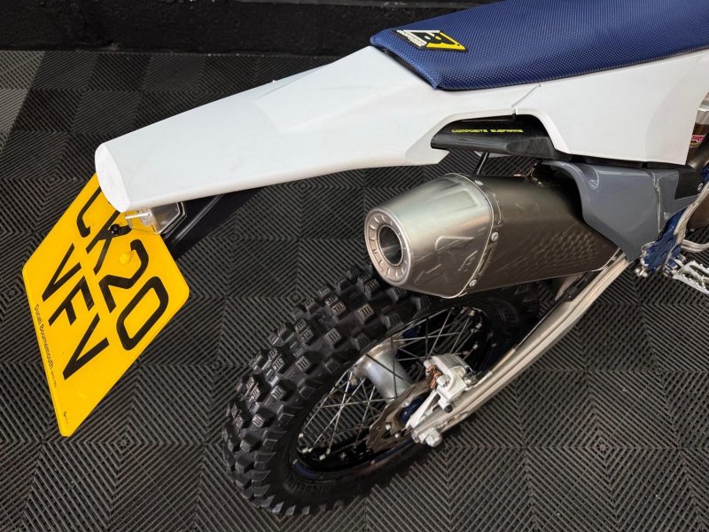 HUSQVARNA FE