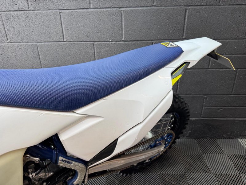 HUSQVARNA FE