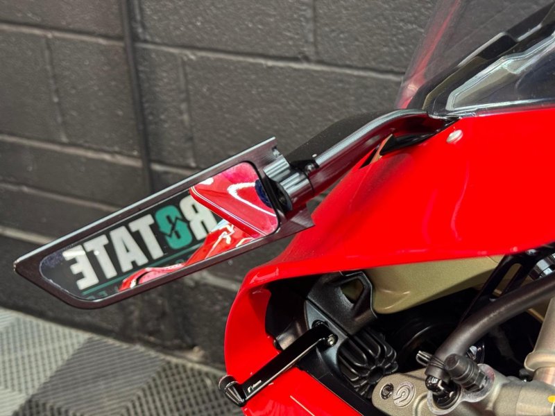 DUCATI PANIGALE V4S