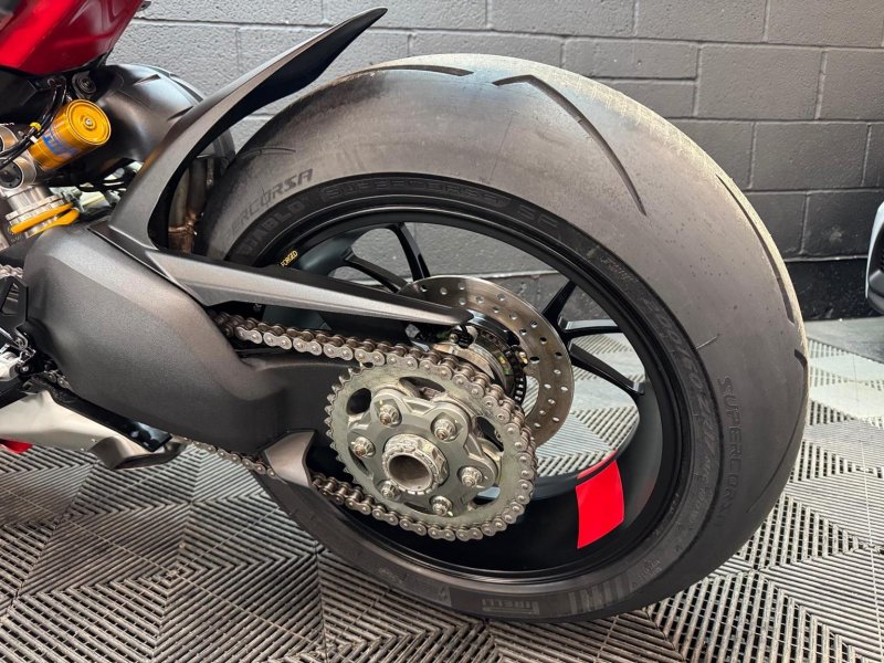 DUCATI PANIGALE V4S