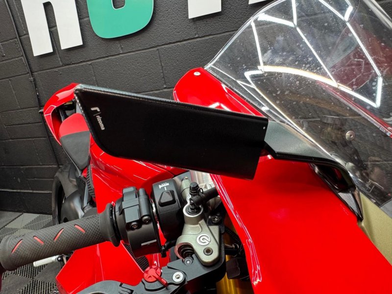 DUCATI PANIGALE V4S