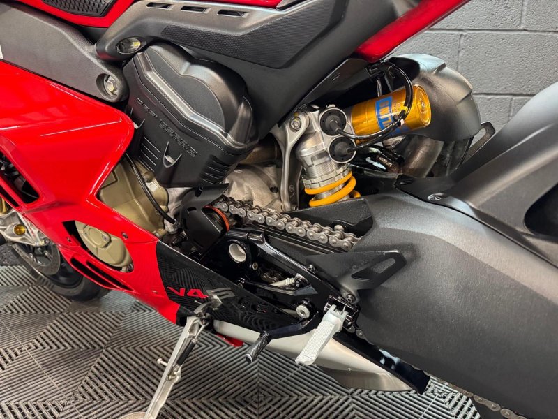 DUCATI PANIGALE V4S