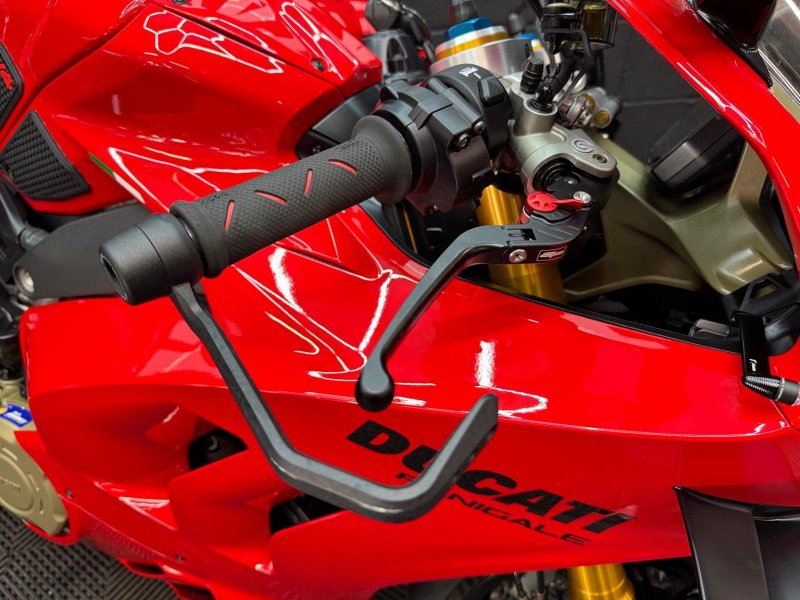 DUCATI PANIGALE V4S