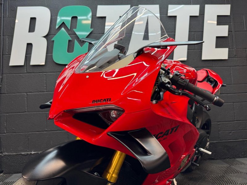 DUCATI PANIGALE V4S