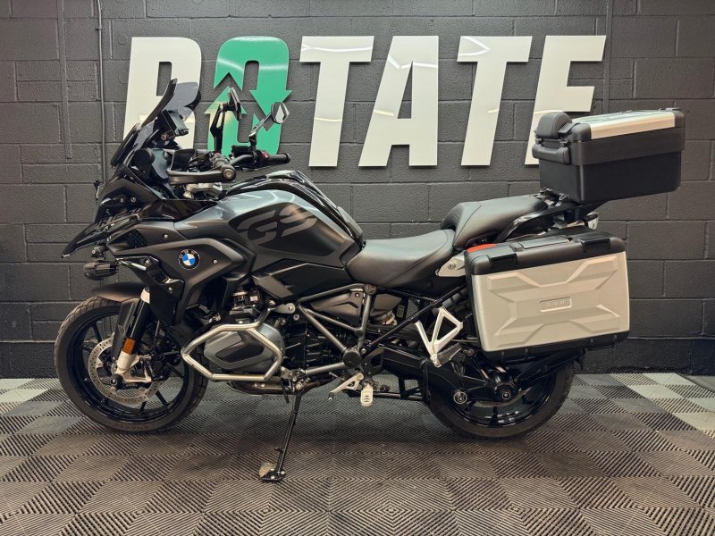 BMW R1250GS