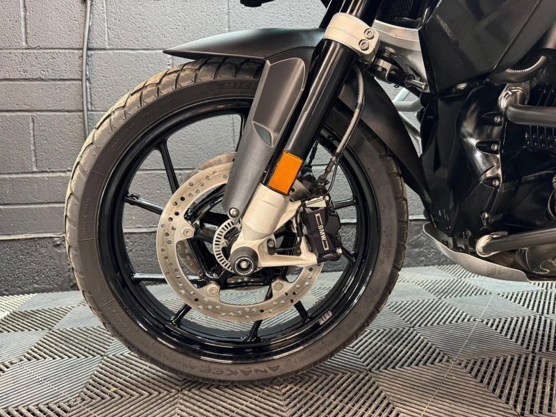 BMW R1250GS