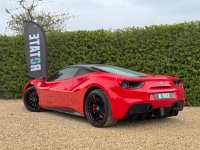 FERRARI 488