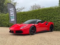FERRARI 488
