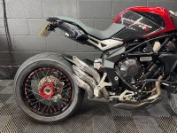 MV AGUSTA BRUTALE 800