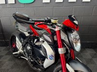 MV AGUSTA BRUTALE 800