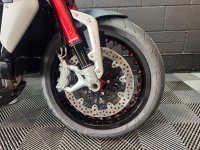 MV AGUSTA BRUTALE 800