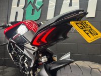 MV AGUSTA BRUTALE 800