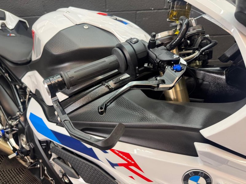 BMW S1000RR