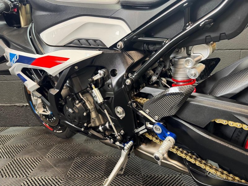 BMW S1000RR