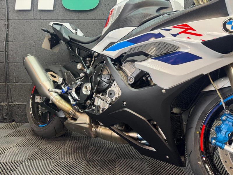 BMW S1000RR