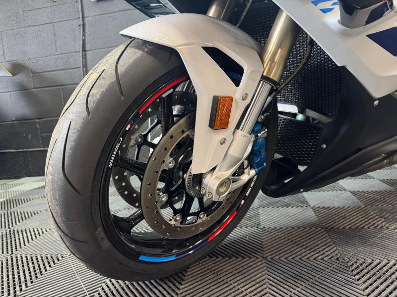 BMW S1000RR