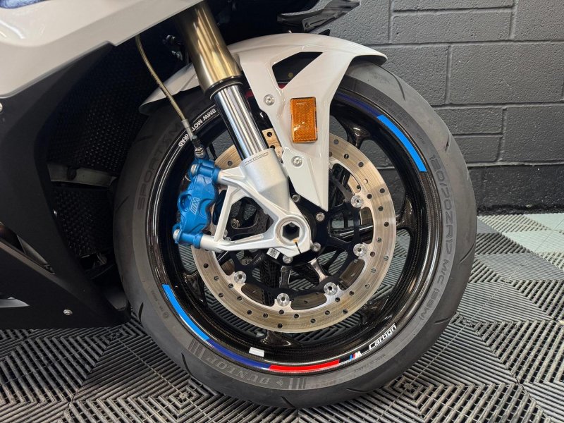 BMW S1000RR