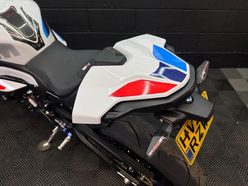 BMW S1000RR
