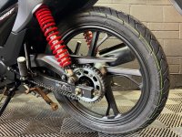 HONDA CB125F