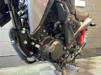 HONDA CB125F