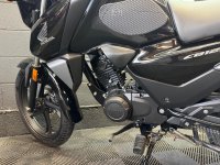 HONDA CB125F