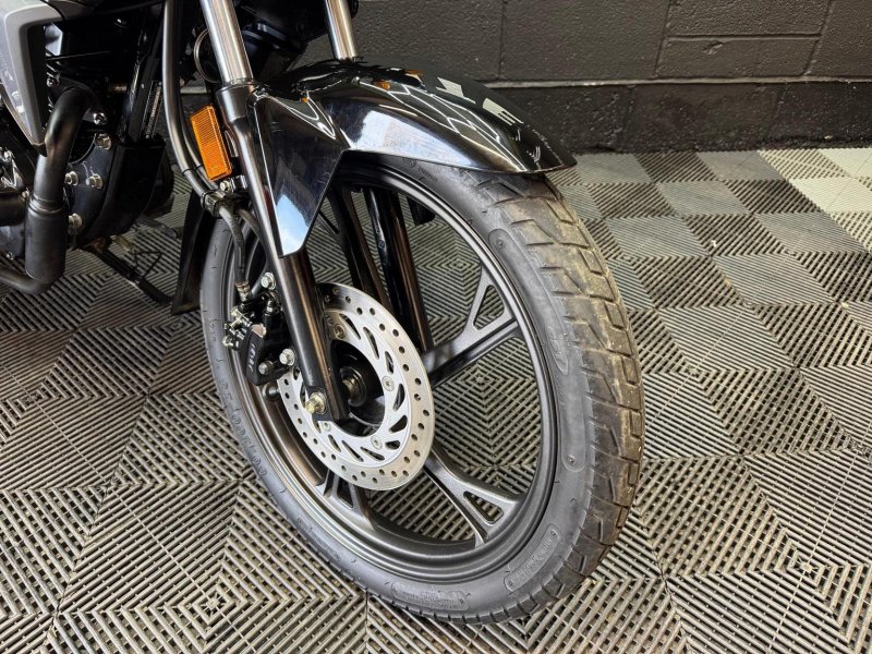 HONDA CB125F