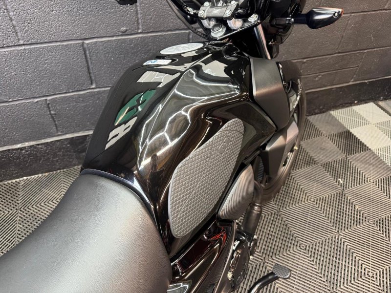 HONDA CB125F