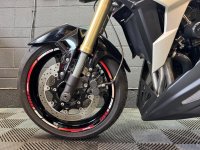 SUZUKI GSR750