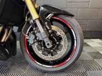 SUZUKI GSR750